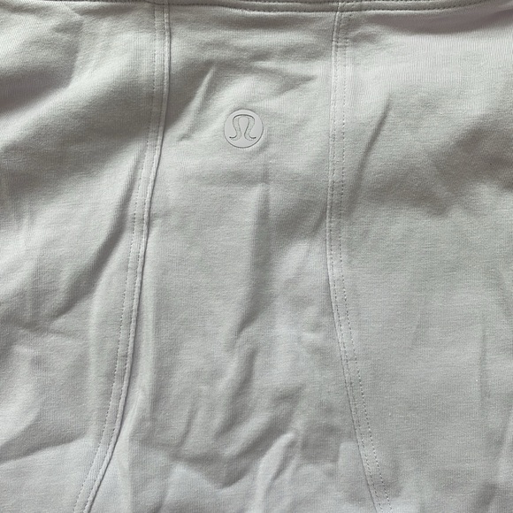 Lululemon LA Side Cinch Mock Neck Tank size M lavander dew - Picture 6 of 6
